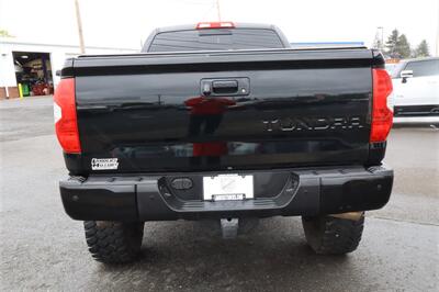 2018 Toyota Tundra SR5  LIFTED 5.7L TUNDRA 4X4 - Photo 4 - Gresham, OR 97030