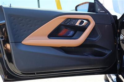 2024 BMW M2 COUPE The Ultimate Driving Machine 3.0-lite M TwinPower Turbo inline 6-cylinder - Photo 13 - Gresham, OR 97030