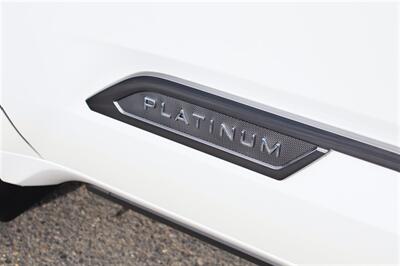 2025 Toyota Sequoia Platinum i-FORCE MAX i-FORCE MAX 3.4L twin-turbo V6 hybrid - Photo 13 - Gresham, OR 97030