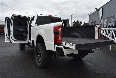 2023 Ford F-250 Lariat  LIFTED DIESEL TRUCK 4X4 LOADED - Photo 35 - Gresham, OR 97030