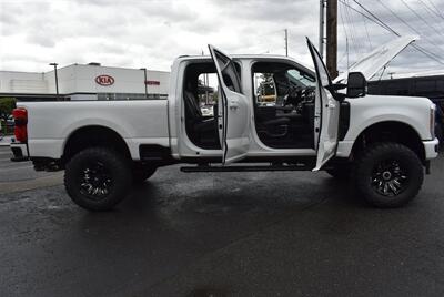 2023 Ford F-250 Lariat  LIFTED DIESEL TRUCK 4X4 LOADED - Photo 38 - Gresham, OR 97030