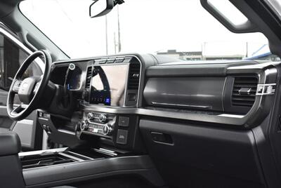 2023 Ford F-250 Lariat  LIFTED DIESEL TRUCK 4X4 LOADED - Photo 32 - Gresham, OR 97030