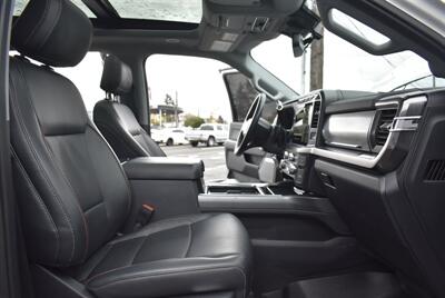 2023 Ford F-250 Lariat  LIFTED DIESEL TRUCK 4X4 LOADED - Photo 31 - Gresham, OR 97030