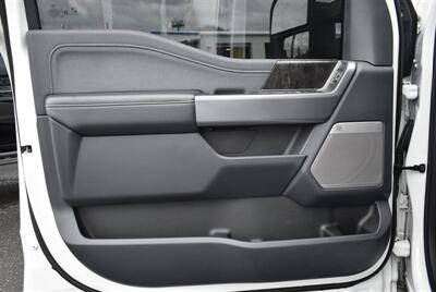 2023 Ford F-250 Lariat  LIFTED DIESEL TRUCK 4X4 LOADED - Photo 15 - Gresham, OR 97030