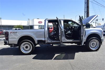 2023 Ford F-350 Platinum  LIFTED DIESEL TRUCK 4X4 LOADED - Photo 35 - Gresham, OR 97030