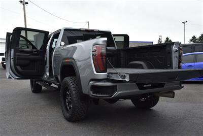 2024 GMC Sierra 3500 AT4  LIFTED DIESEL TRUCK 4X4 LOADED - Photo 32 - Gresham, OR 97030
