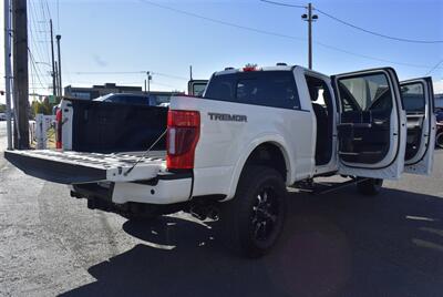 2022 Ford F-350 Platinum  LIFTED DIESEL TRUCK 4X4 LOADED - Photo 36 - Gresham, OR 97030
