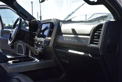 2022 Ford F-350 Platinum  LIFTED DIESEL TRUCK 4X4 LOADED - Photo 31 - Gresham, OR 97030