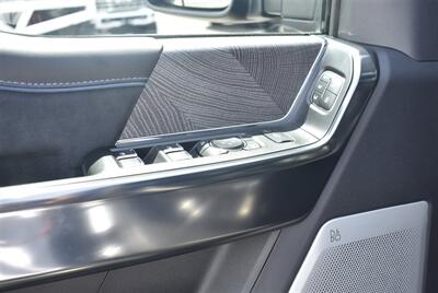 2025 Ford F-450 Super Duty PLATINUM  HI OUTPUT 6.7L DIESEL 20S AND 37S LOADED - Photo 13 - Gresham, OR 97030