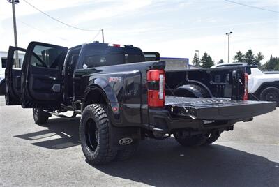 2025 Ford F-450 Super Duty PLATINUM  HI OUTPUT 6.7L DIESEL 20S AND 37S LOADED - Photo 33 - Gresham, OR 97030