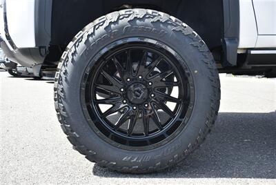 2024 GMC Sierra 3500 Denali Ultimate  LIFTED DIESEL TRUCK 4X4 LOADED - Photo 11 - Gresham, OR 97030