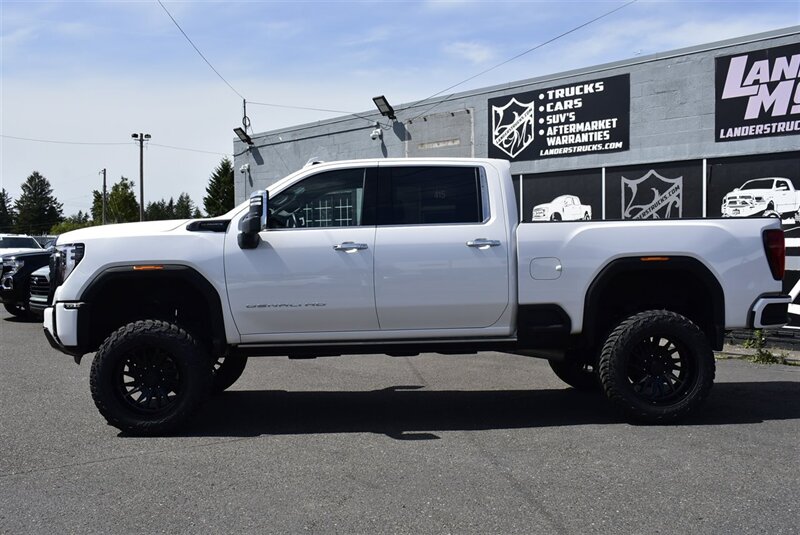 2024 GMC Sierra 3500 Denali Ultimate  LIFTED DIESEL TRUCK 4X4 LOADED