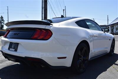 2022 Ford Mustang GT  WHITE ON BLACK 6 SPEED - Photo 5 - Gresham, OR 97030