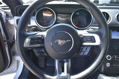 2022 Ford Mustang GT  WHITE ON BLACK 6 SPEED - Photo 16 - Gresham, OR 97030