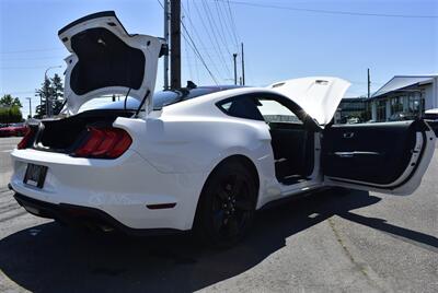 2022 Ford Mustang GT  WHITE ON BLACK 6 SPEED - Photo 27 - Gresham, OR 97030
