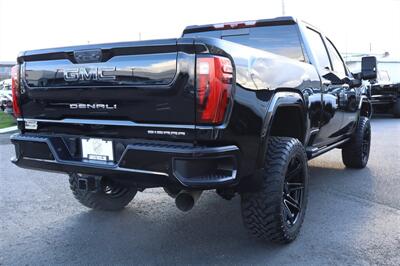 2025 GMC Sierra 3500 Denali Ultimate  LIFTED DIESEL TRUCK 4X4 LOADED - Photo 5 - Gresham, OR 97030