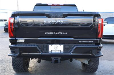2025 GMC Sierra 3500 Denali Ultimate  LIFTED DIESEL TRUCK 4X4 LOADED - Photo 4 - Gresham, OR 97030