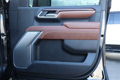 2025 GMC Sierra 3500 Denali Ultimate  LIFTED DIESEL TRUCK 4X4 LOADED - Photo 28 - Gresham, OR 97030