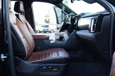 2025 GMC Sierra 3500 Denali Ultimate  LIFTED DIESEL TRUCK 4X4 LOADED - Photo 29 - Gresham, OR 97030