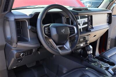 2025 Ford Bronco Big Bend HARD TOP RUBY RED MET TNTED CLEARCOAT - Photo 16 - Gresham, OR 97030