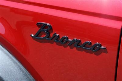 2025 Ford Bronco Big Bend HARD TOP RUBY RED MET TNTED CLEARCOAT - Photo 11 - Gresham, OR 97030