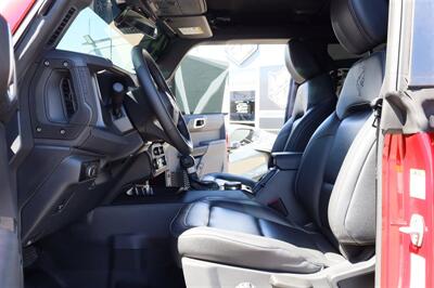 2025 Ford Bronco Big Bend HARD TOP RUBY RED MET TNTED CLEARCOAT - Photo 14 - Gresham, OR 97030
