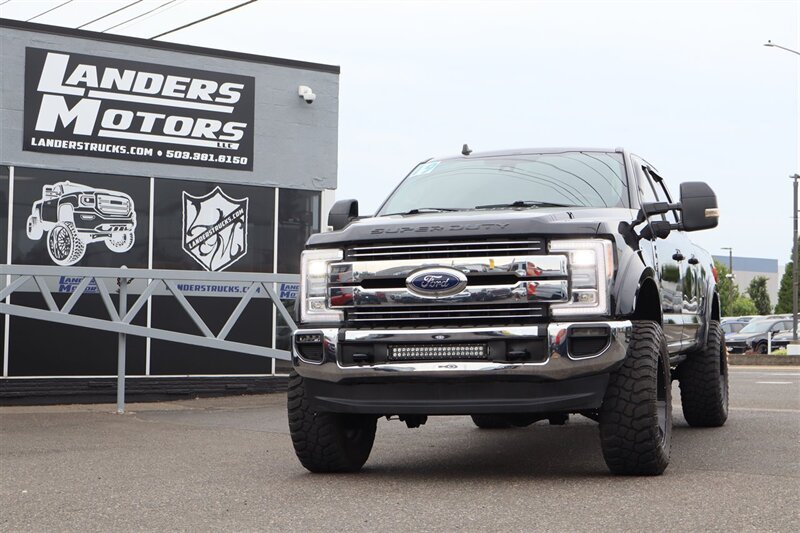 2019 Ford F-350 Lariat  LIFTED DIESEL TRUCK 4X4 LOADED - Photo 1 - Gresham, OR 97030