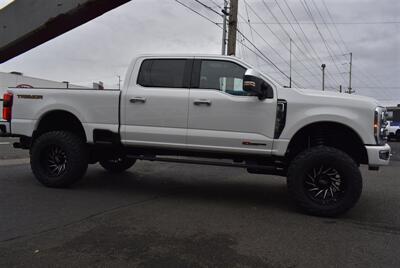 2023 Ford F-350 Platinum  LIFTED DIESEL TRUCK 4X4 LOADED - Photo 6 - Gresham, OR 97030