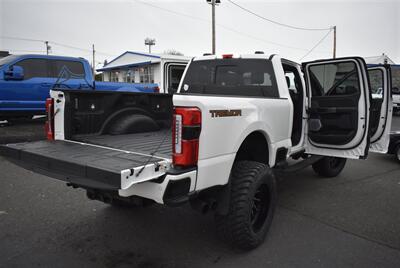 2023 Ford F-350 Platinum  LIFTED DIESEL TRUCK 4X4 LOADED - Photo 32 - Gresham, OR 97030