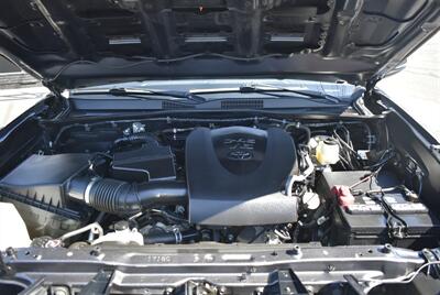2020 Toyota Tacoma TRD Sport  LIFTED LOTS OF GOOGIES LOADED - Photo 9 - Gresham, OR 97030