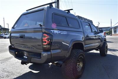2020 Toyota Tacoma TRD Sport  LIFTED LOTS OF GOOGIES LOADED - Photo 5 - Gresham, OR 97030