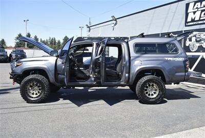 2020 Toyota Tacoma TRD Sport  LIFTED LOTS OF GOOGIES LOADED - Photo 35 - Gresham, OR 97030