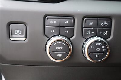 2024 GMC Sierra 3500 Denali Ultimate  LIFTED DIESEL TRUCK 6 " LIFT 37S 4X4 LOADED - Photo 21 - Gresham, OR 97030