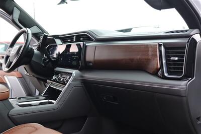 2024 GMC Sierra 3500 Denali Ultimate  LIFTED DIESEL TRUCK 6 " LIFT 37S 4X4 LOADED - Photo 33 - Gresham, OR 97030