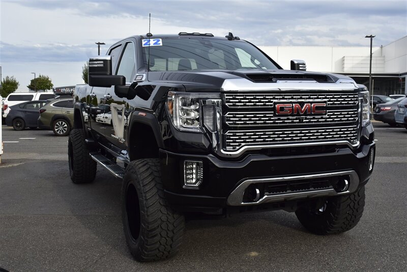 2022 Gmc Sierra 2500 Denali photo 4