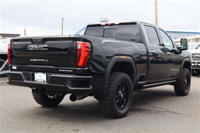 2025 GMC Sierra 3500 Denali Ultimate LVLED DIESEL TRUCK 4X4 LOADED 8K MILES - Photo 6 - Gresham, OR 97030
