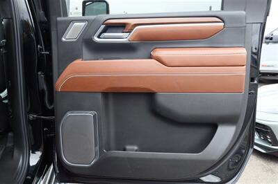 2025 GMC Sierra 3500 Denali Ultimate LVLED DIESEL TRUCK 4X4 LOADED 8K MILES - Photo 29 - Gresham, OR 97030