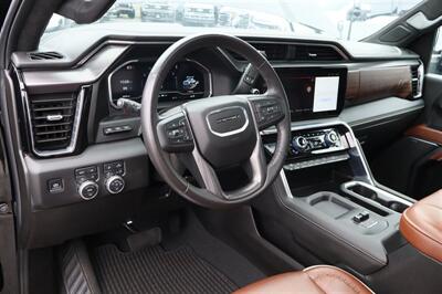 2025 GMC Sierra 3500 Denali Ultimate LVLED DIESEL TRUCK 4X4 LOADED 8K MILES - Photo 17 - Gresham, OR 97030