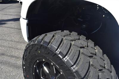 2014 Toyota Tundra Platinum  LIFTED 37S CREWMAX HEATED COOLED SEATS  LOADED - Photo 12 - Gresham, OR 97030