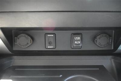 2014 Toyota Tundra Platinum  LIFTED 37S CREWMAX HEATED COOLED SEATS  LOADED - Photo 25 - Gresham, OR 97030