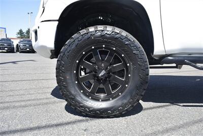 2014 Toyota Tundra Platinum  LIFTED 37S CREWMAX HEATED COOLED SEATS  LOADED - Photo 11 - Gresham, OR 97030