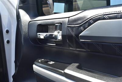 2014 Toyota Tundra Platinum  LIFTED 37S CREWMAX HEATED COOLED SEATS  LOADED - Photo 35 - Gresham, OR 97030