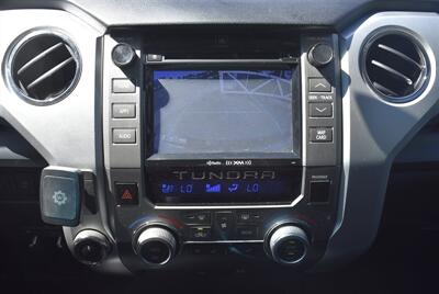 2014 Toyota Tundra Platinum  LIFTED 37S CREWMAX HEATED COOLED SEATS  LOADED - Photo 23 - Gresham, OR 97030