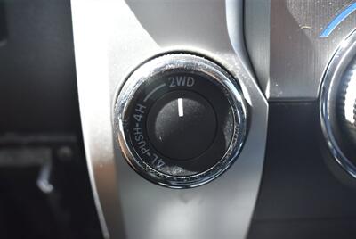 2014 Toyota Tundra Platinum  LIFTED 37S CREWMAX HEATED COOLED SEATS  LOADED - Photo 22 - Gresham, OR 97030