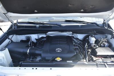 2014 Toyota Tundra Platinum  LIFTED 37S CREWMAX HEATED COOLED SEATS  LOADED - Photo 10 - Gresham, OR 97030