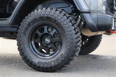 2019 Jeep Wrangler Rubicon LIFTED 3.6L V6 SKY TOP LOADED - Photo 31 - Gresham, OR 97030