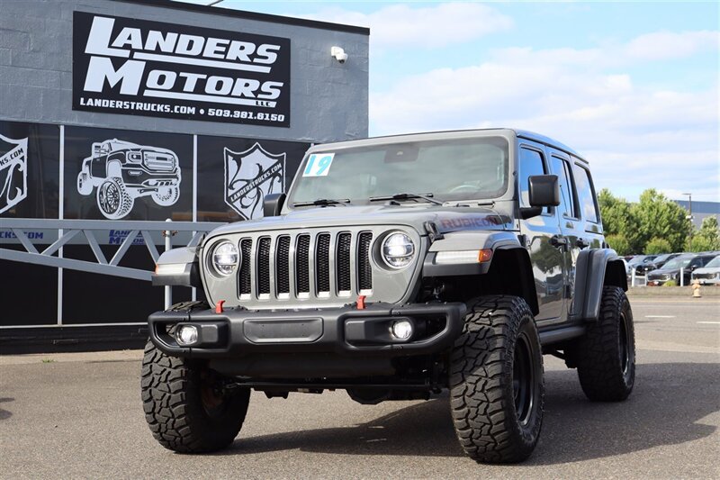 2019 Jeep Wrangler Rubicon  LIFTED 3.6L V6 SKY TOP LOADED - Photo 1 - Gresham, OR 97030
