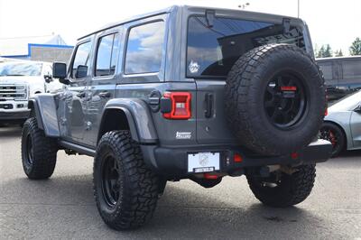 2019 Jeep Wrangler Rubicon LIFTED 3.6L V6 SKY TOP LOADED - Photo 3 - Gresham, OR 97030