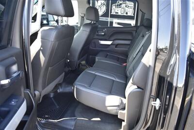 2018 GMC Sierra 3500 SLT  LIFTED LONG BED DIESEL 4X4 LOADED - Photo 15 - Gresham, OR 97030