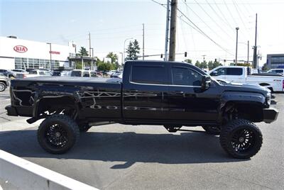 2018 GMC Sierra 3500 SLT  LIFTED LONG BED DIESEL 4X4 LOADED - Photo 6 - Gresham, OR 97030